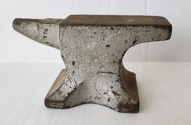 Antique 6.75" Anvil 6.7 lbs Jewelers Craft Hobby Machinist Solid Tool Cast Iron