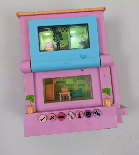 Vintage 2006 Pixel Chix Mattel 2 Story House Swimming Pool Flip Screen *Working*