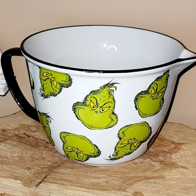 New 2023 Dr. Seuss How Grinch Stole Christmas Pour Batter Mixing Bowl