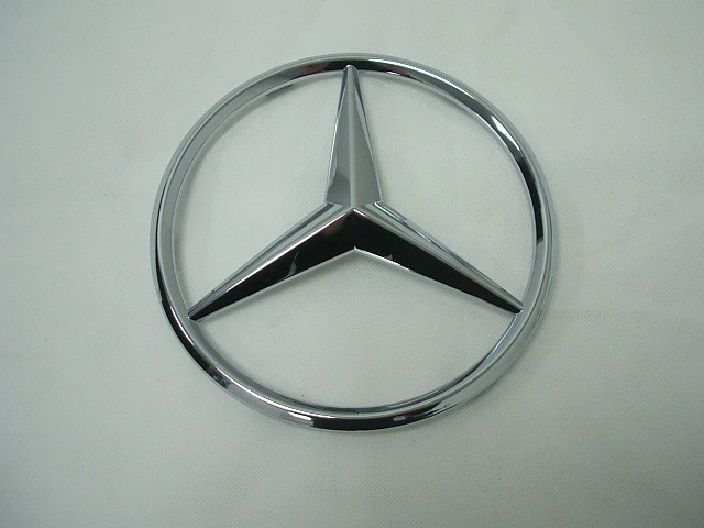 Mercedes Grille Emblem - Genuine Mercedes 0008171416 Mercedes Grille Emblem - Genuine Mercedes 0008171416