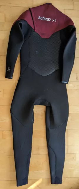 Soöruz Wetsuit Neopren 5/4 front-zip M(T) schwarz/rot Wellenreiten Surfen