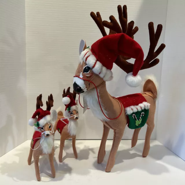 New Annalee 16" Large Snowflake Reindeer and 2 smaller New Annalee 16" Large Snowflake Reindeer and 2 smaller