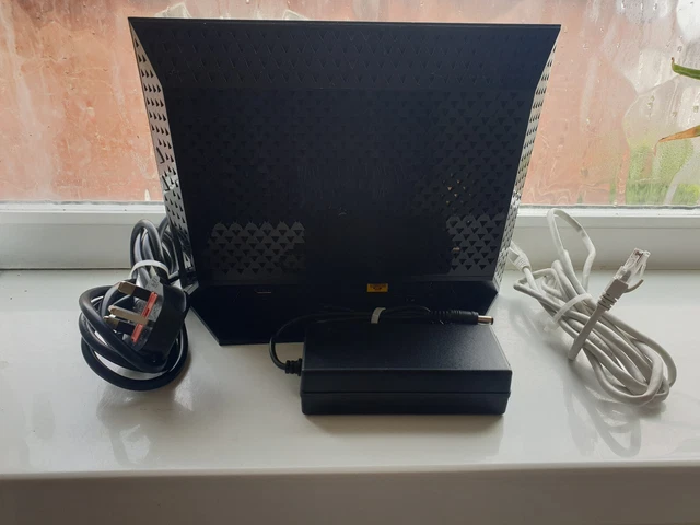 NetGear R6300 V1 DD-WRT Gigabit VPN OpenVPN Wireless Router AC1750 802.11ac 3
