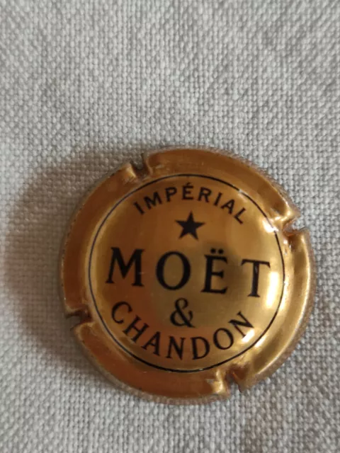 Capsule De Champagne MOËT Et CHANDON