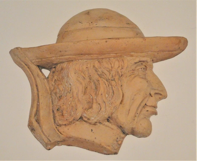 SCULPTURE en Relief terre cuite  Profil Tête Homme Breton  plaque murale 29x24cm