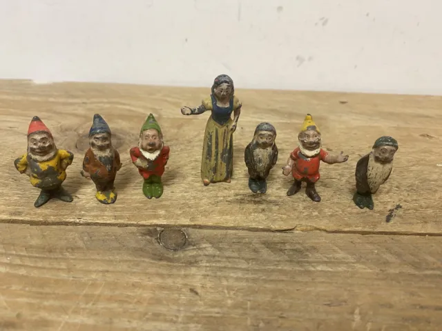 Britains Pre War  Disney Lead Type Snow White &  7 Dwarves Set (only 6 dwarves)