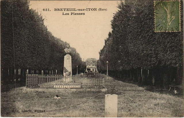 CPA BRETEUIL-sur-ITON Les Plesses (1160226)