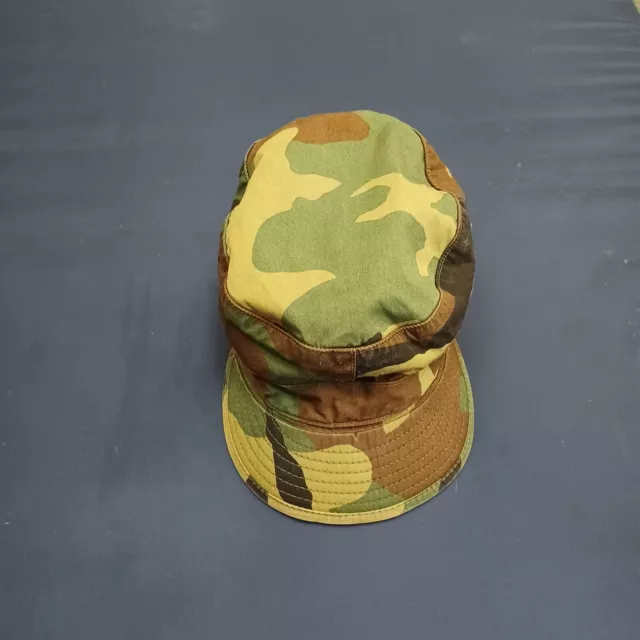 Camo Camouflage Cap Hat With Ear Flaps Size 7 1/4 Medium Army Green 