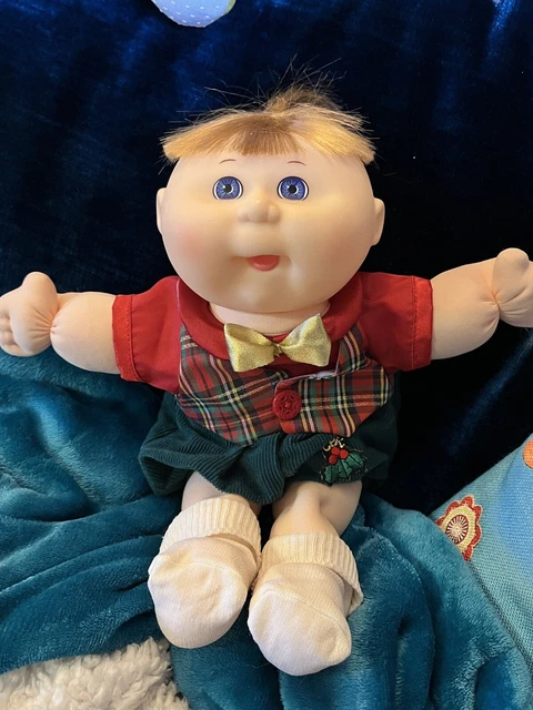 Beautiful Mattel Cabbage Patch Kids Christmas Suit Boy 1991 Holiday Edition