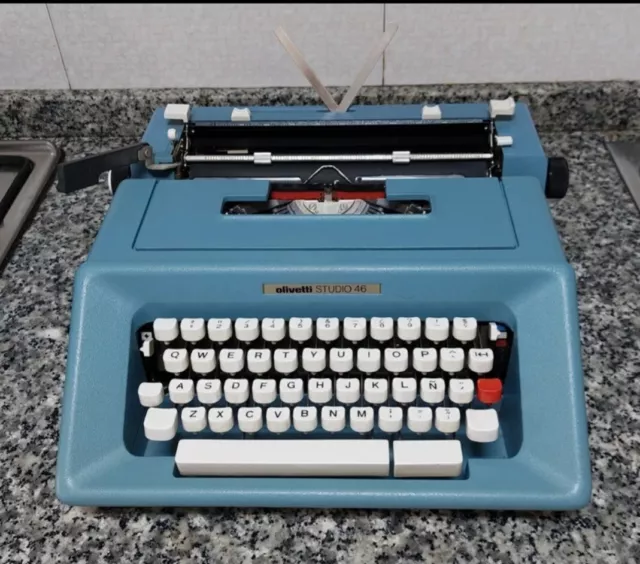Maquina de escribir Olivetti Studio 46