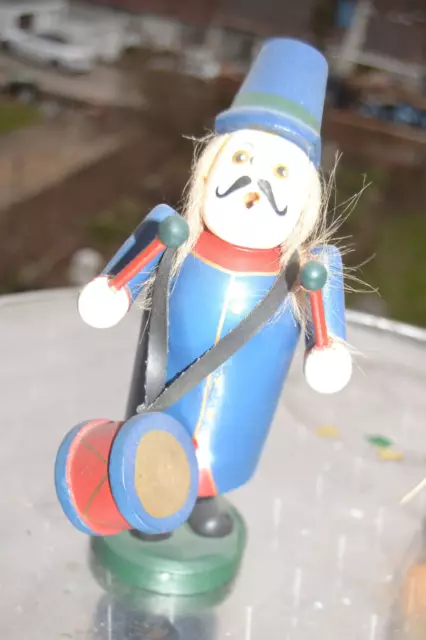 räuchermännchen alt . ca.20 cm , sehr alt,