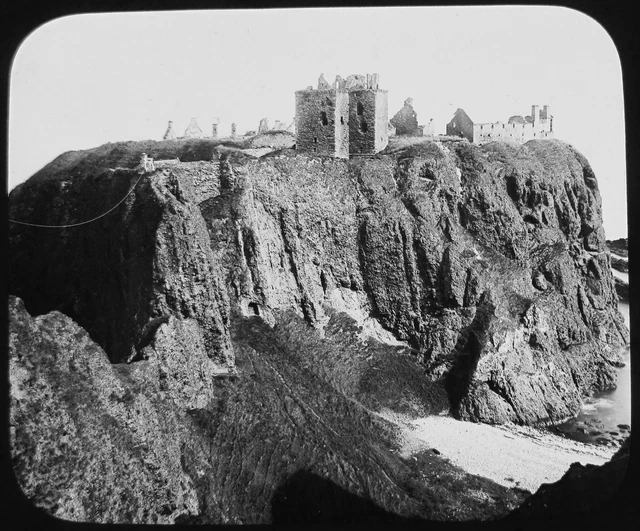 VIKTORIANISCHE GWW Glas magische Laterne Rutsche DUNNOTTAR CASTLE C1890 SCHOTTLAND