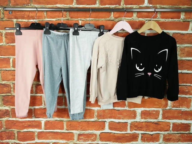 Girls Bundle Age 2-3 Years Next H&M M&S Sweatshirt Pullover Tee Leggings 98Cm