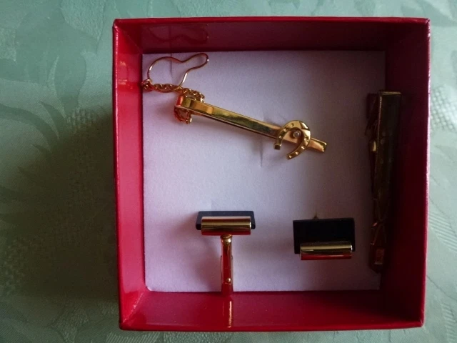 Pince à Cravate Murat Plaqué Or - Modèle Chainette - Dans Sa Boîte