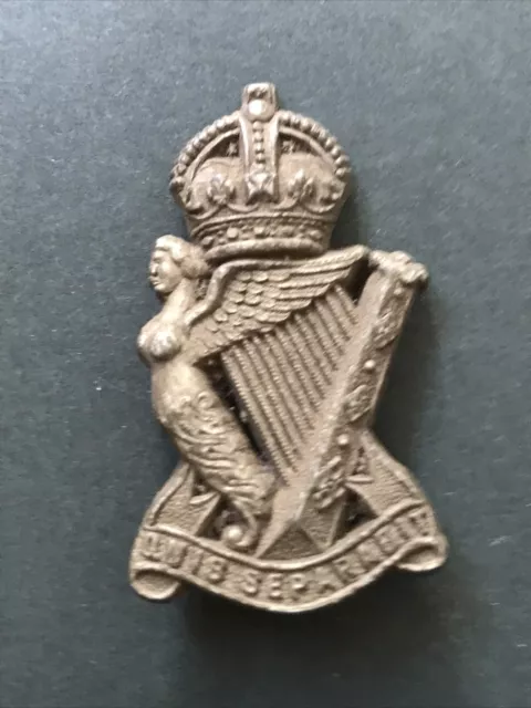 Ulster Rifles British Army WW2 Plastic Economy Cap Badge Airborne