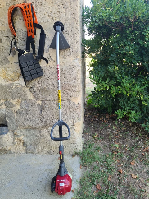 Outil Multifonction 4-en-1 Wiltec : Débroussailleuse, Taille-Haies, Élagueuse Et Coupe-Bordures - Moteur 4 Temps 0,9L - Idéal Jardinage