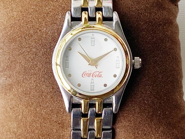 vintage coca cola ladies quartz watch, 25mm case, running