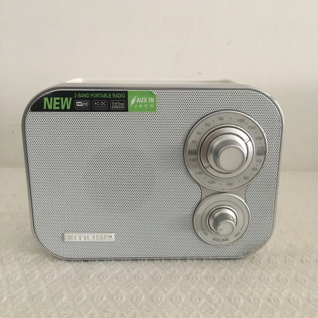 MUSE - Radio Portable FM/MW - MUSE M-051 RW blanche - Bon État Général ✅
