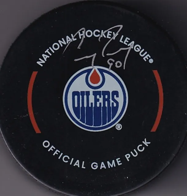 Beckett Corey Perry Signed Edmonton Oilers Real Game Model Puck 1W418049