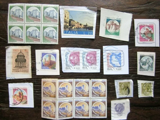 Lot de 29 timbres (16 neufs + 13 oblitérés): Italie, Italia