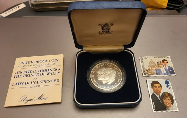 KING CHARLES III Diana Wedding Solid Silver Coin Queen Elizabeth II Stamps  Spare £99.99 - PicClick UK