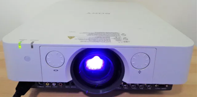 Sony Laser Projector - VPL FH-Z55 - 4000 Lumen - 8000:1 Contrast