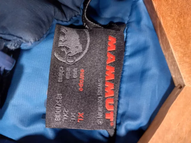 MAMMUT MEN'S BLUE Reversible Insulated Down Puffer Jacket Size XL $48. ...