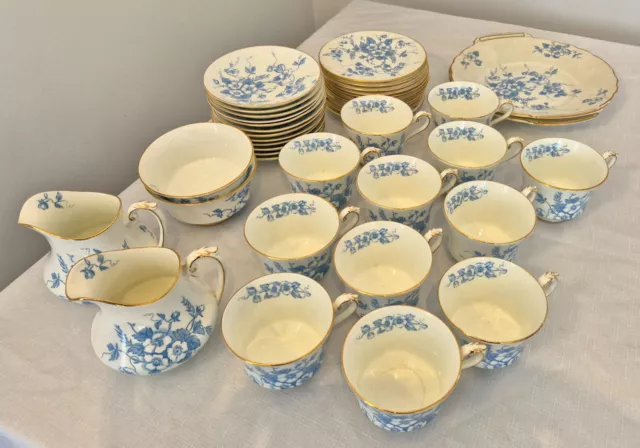 1950 Coalport 'Albion Spray' bone china blue + white 12 piece set