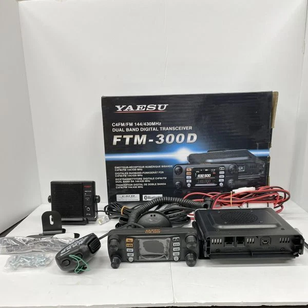 開封済 未使用品 新品同様】YAESU FTM-300D（50Wタイプ）C4FM/FM 144