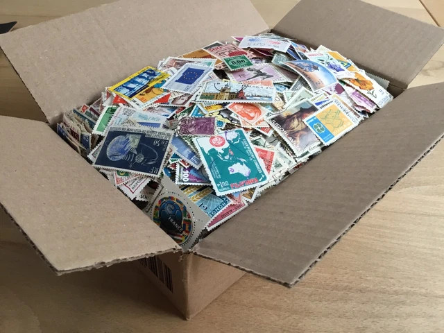 600 Gramm Briefmarken Alle Welt papierfrei ohne Deutschland