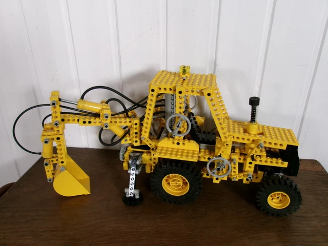 SET LEGO TECHNIC 8862 Pneumatic Tracto Pelle Backhoe EUR 65,00