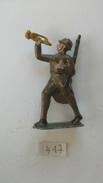 FANTASSIN FUSIL ÉPAULE tenue bleue et capote guerre 14-18 soldat ancien