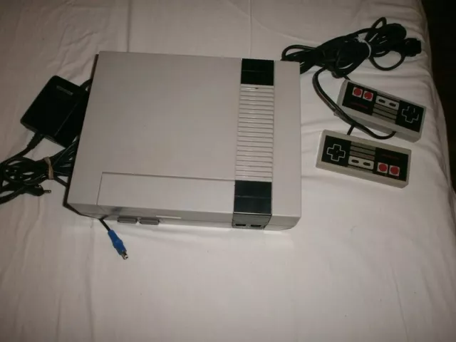 Nintendo NES Console