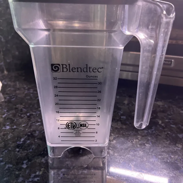 Blendtec Commercial FourSide Blender Jar * 2 Qt. with BRAND NEW Hard Lid