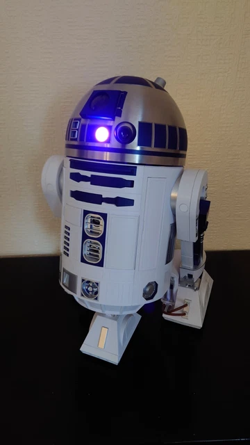 Who Built R2 D2 DEAGOSTINI BUILD YOUR own R2-D2 complete fully built, comes with 100 ...