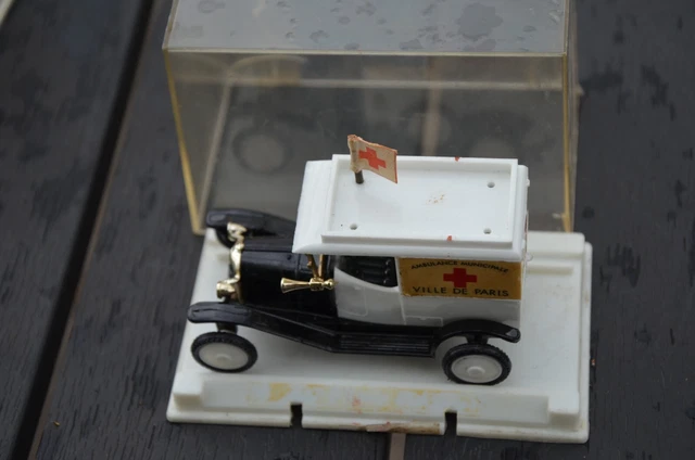 2 Citroën B2 1923 – Ambulance + Pompier – GUISVAL 1/43 – Occasion