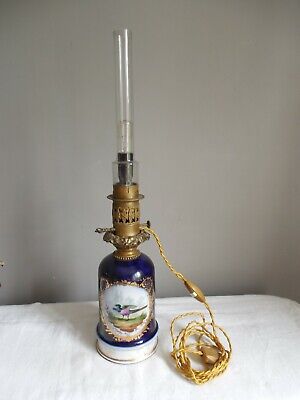 ANCIENNE LAMPE EN PORCELAINE VALENTINE électrifiée 19eme siècle
