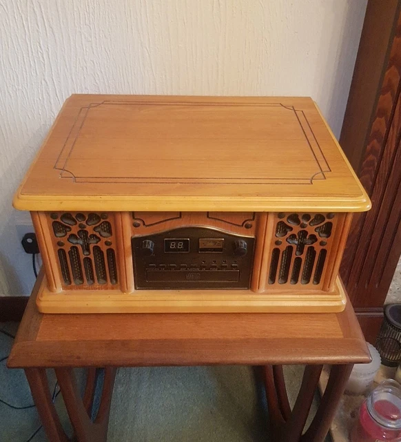 PROLECTRIX TURNTABLE,AM/FM RADIO With Cd And Cassette Player £55.00