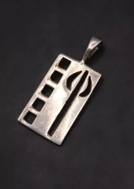 Sterling 925 Silver Rennie Mackintosh Design Pendant.  Free UK P&P