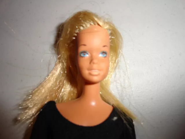 VINTAGE MATTEL MALIBU Barbie Doll in Black Leotard with Blue Boots $17. ...