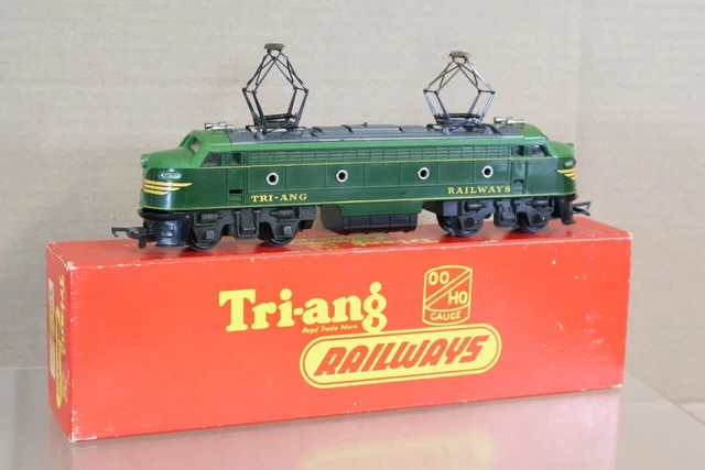 TRIANG R257 TRANSCONTINENTAL TR GREEN DOUBLE ENDED DIESEL LOCOMOTIVE ...