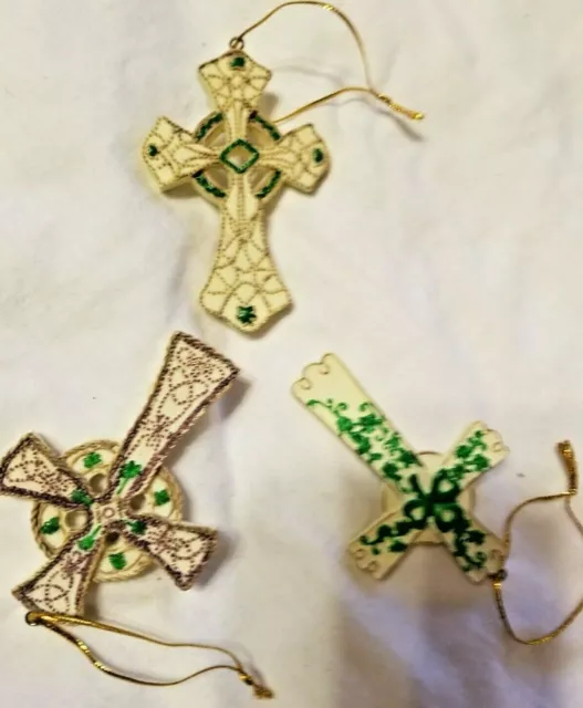 3  Irish Cross Resin Ornaments Green White Cream set of 3 3 in L