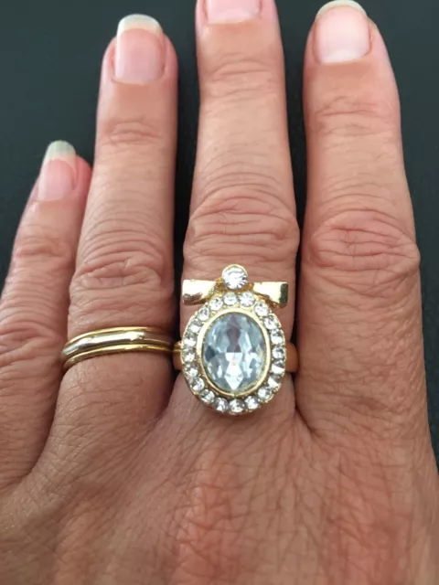 bague Fantaisie métal Doré strass T56 NEUVE