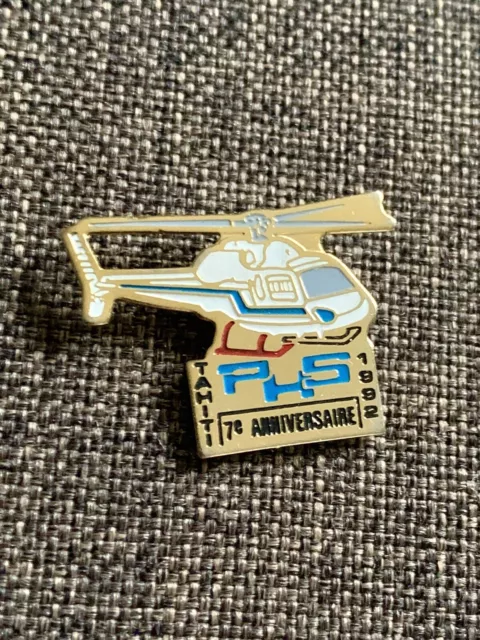 Pin’s Hélicoptère PHS Tahiti - Pacifique Hélicoptères Services - 7e anniversaire