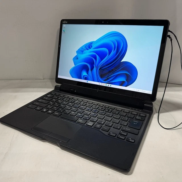 ARROWS Tab Q738◇Core i5-8350U/SSD128G/8G Fujitsu Q738/SB Arrows