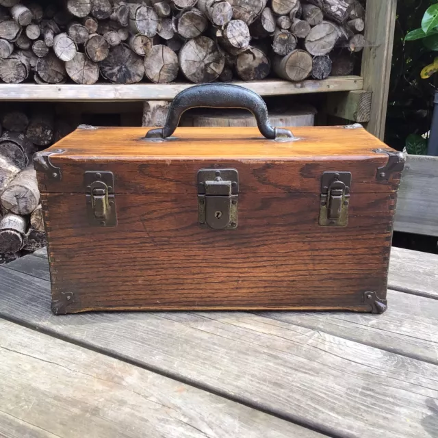 Old Vintage Oak Wood Union Tool Chest Co Inc Tool Fishing Tackle Box