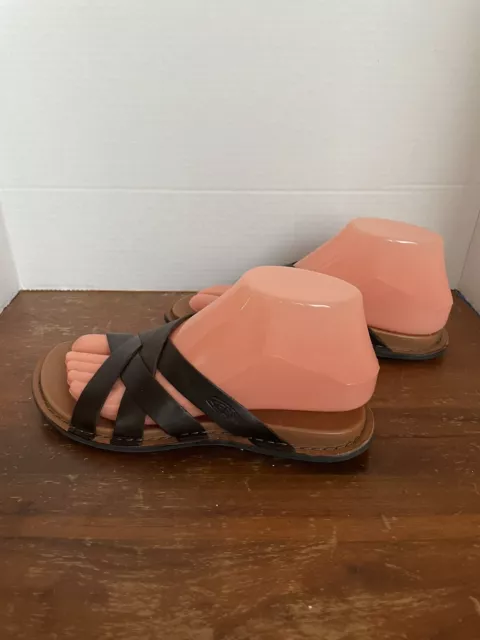 Keen Sophia Women's 6.5 US Dark Brown Leather Strappy Slide Sandals