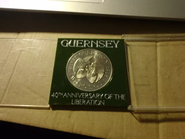 GUERNSEY 1985 40th ANNIVERSARY OF LIBERATION £2 CROWN - Cased - Ex