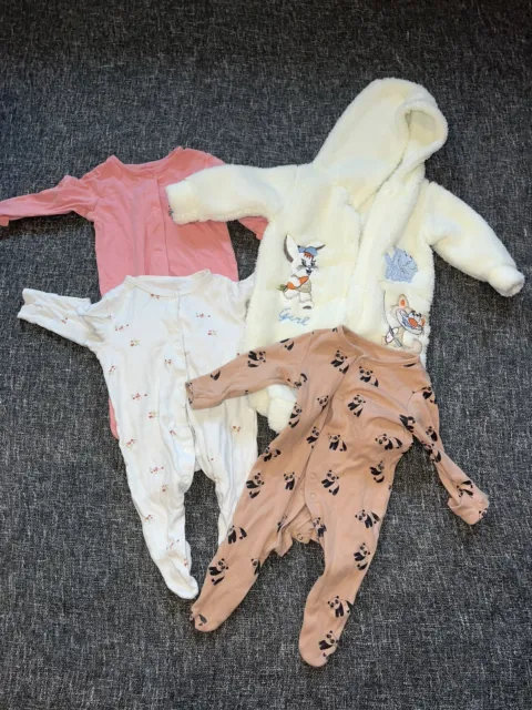 Newborn Baby Girl Clothes Bundle 0-3 Months Outfits First Size Bodysuit 4 Pieces