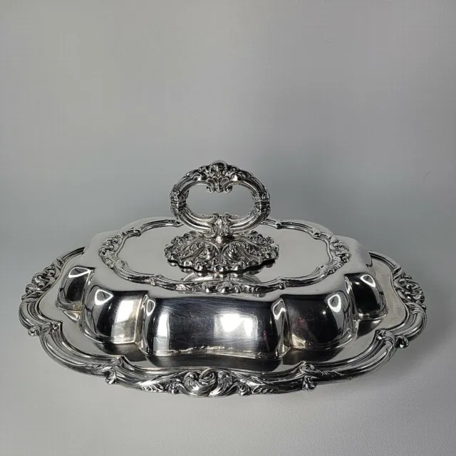 International Barbour Silver Plate Covered Entree Severing Dish